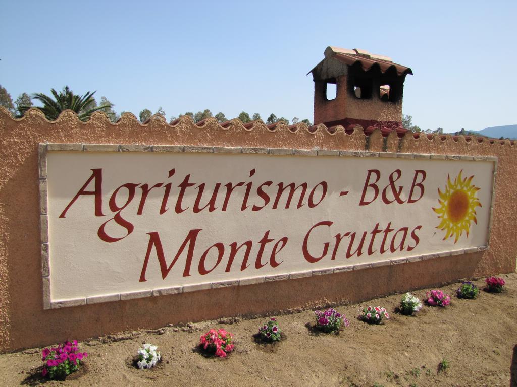 B&B Monte Gruttas Camisa Luaran gambar